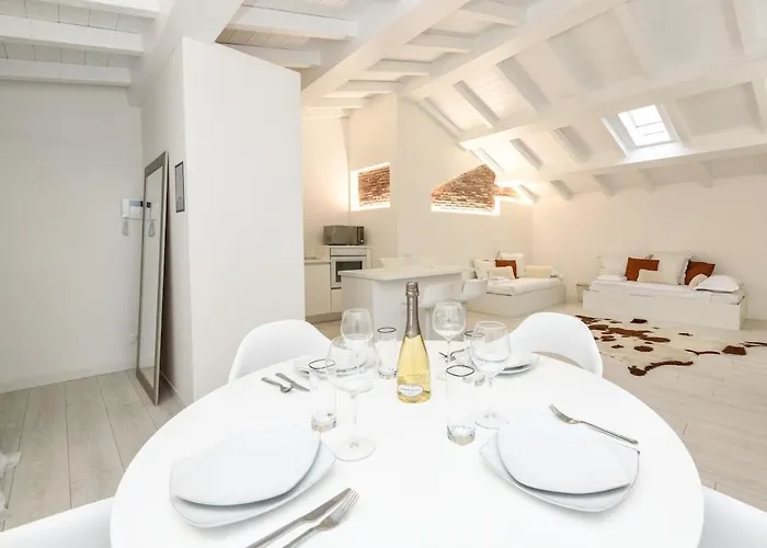 Appartement Minimal Jewel Loft Tra Verona E Il Di Garda *